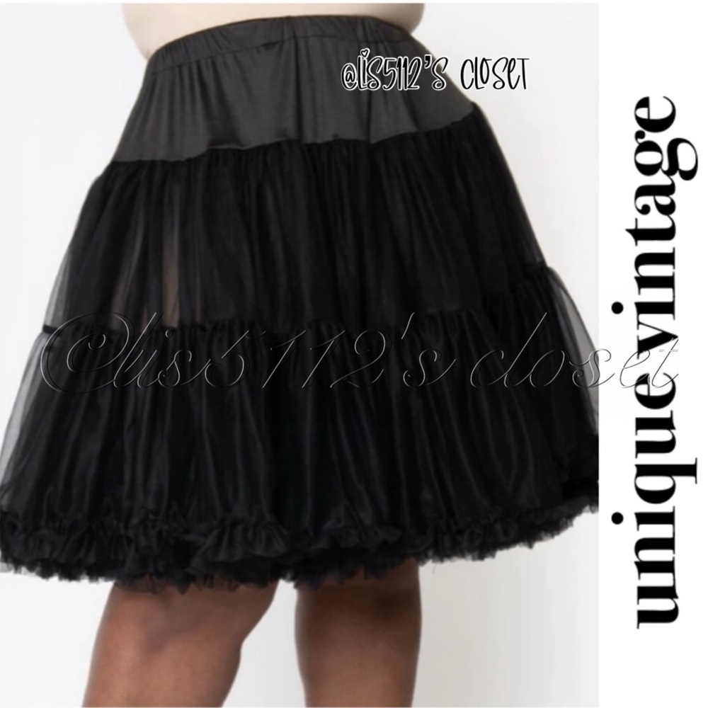 Unique Vintage Black Ruffled Petticoat Crinoline Skirt fits Plus Sizes 1X 2X 3X